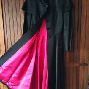 Additional picture for black vintage coat